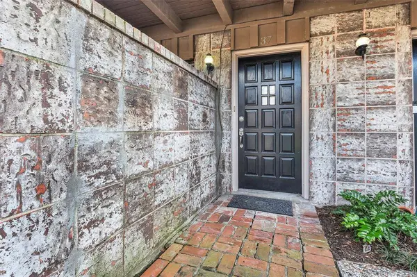 2574 Marilee LN #37, Houston, TX 77057