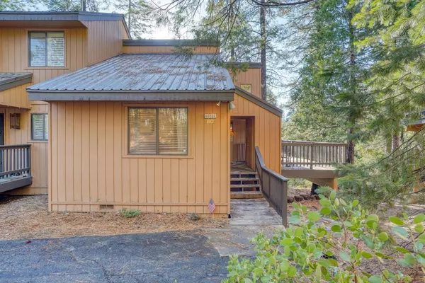 40804 Oakwoods LN #102, Shaver Lake, CA 93664