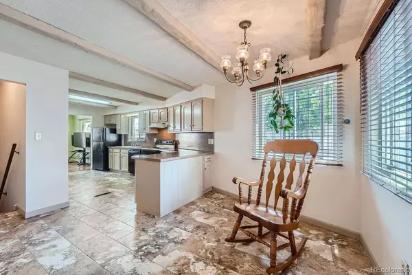 6991 Warren DR, Denver, CO 80221