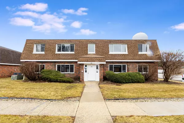 103 Harbor Drive, Oswego, IL 60543