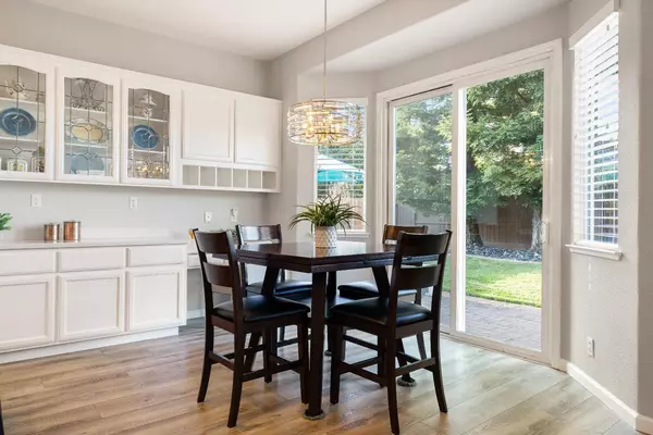 2225 Sebastian WAY, Roseville, CA 95661