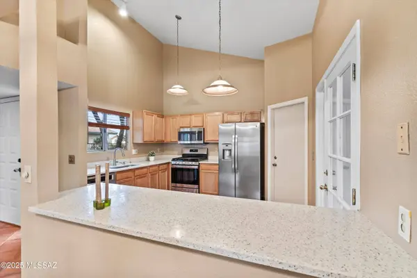 9370 N Hampshire Drive, Tucson, AZ 85742