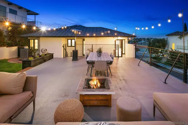 3301 Trumbull St, San Diego, CA 92106