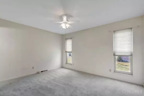 1900 Timberidge Dr, Loveland, OH 45140