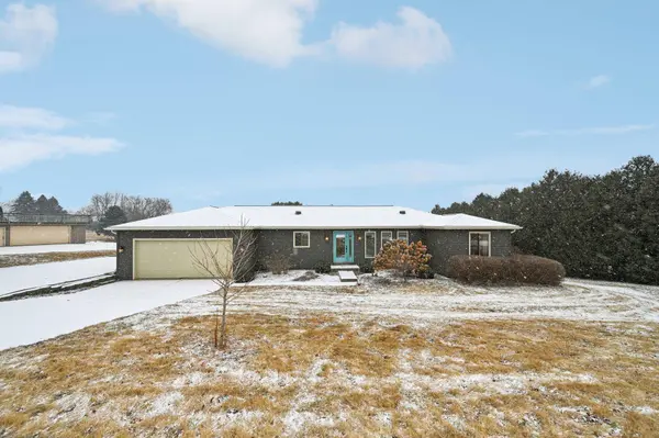 5276 Scenic Ridge Trail, Middleton, WI 53562