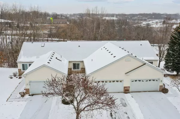 18716 Kalmar CT, Lakeville, MN 55044