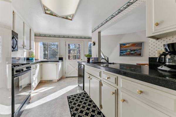 1047 Trent Lane, Kings Beach, CA 96143-0000