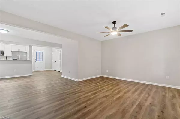 210 East ST, Smithfield, VA 23430