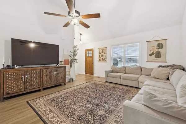 629 Dotsonville Rd #A, Clarksville, TN 37042