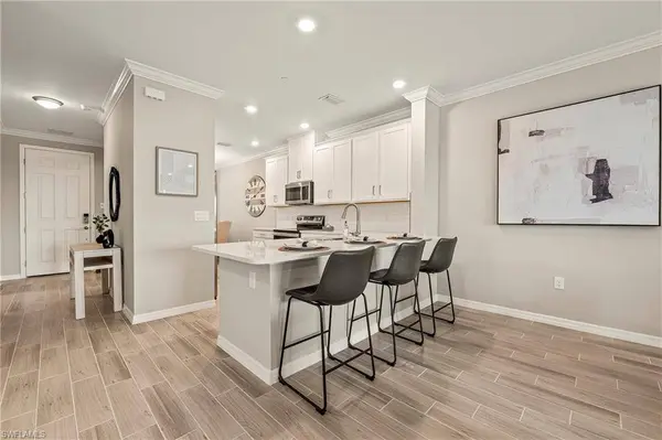 11821 Venetian Lagoon DR #104, Fort Myers, FL 33913