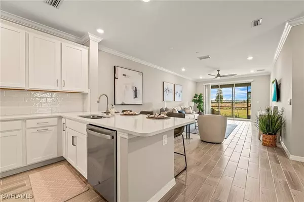 11821 Venetian Lagoon DR #104, Fort Myers, FL 33913