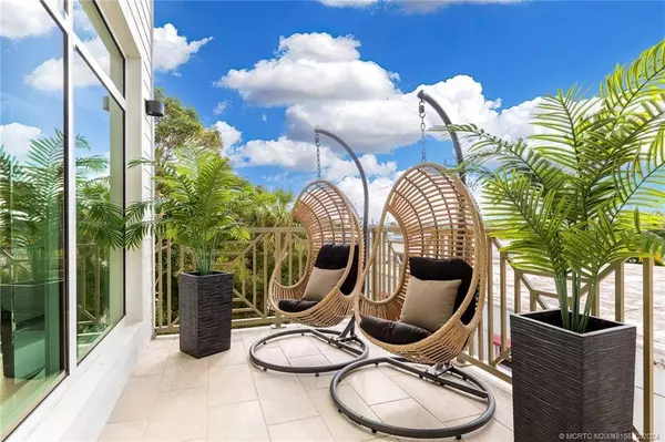 41 SW Seminole ST #309, Stuart, FL 34994