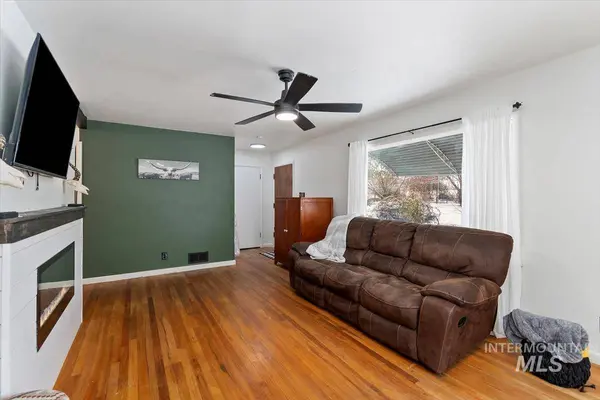 112 West Blvd, New Plymouth, ID 83655