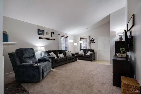 844 Stanford Ct, Trenton, OH 45067