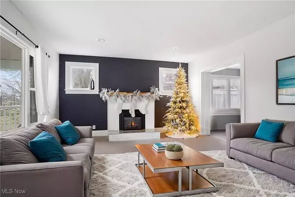 9340 Louisville ST, Louisville, OH 44641