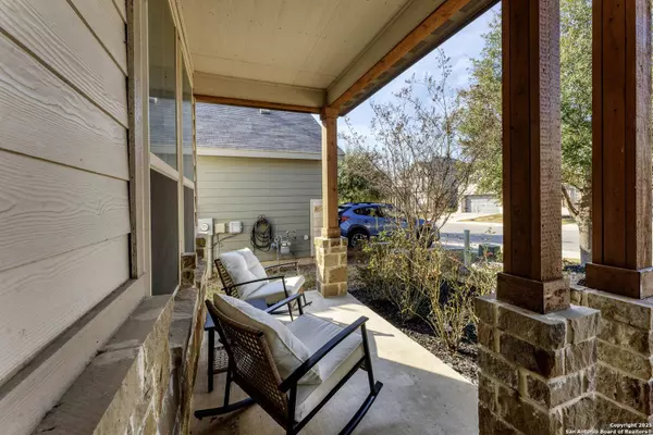 11726 TROUBADOUR TRL, San Antonio, TX 78245-2068