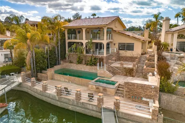 30334 Emperor DR, Canyon Lake, CA 92587