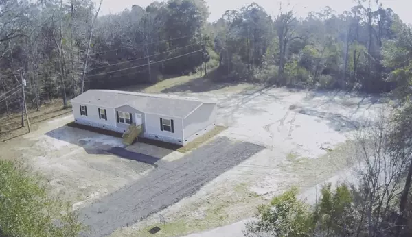 108 Martin Dr, Eutawville, SC 29048