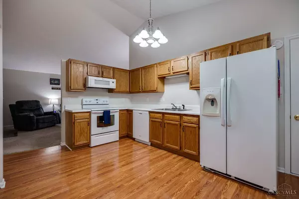 844 Stanford Ct, Trenton, OH 45067