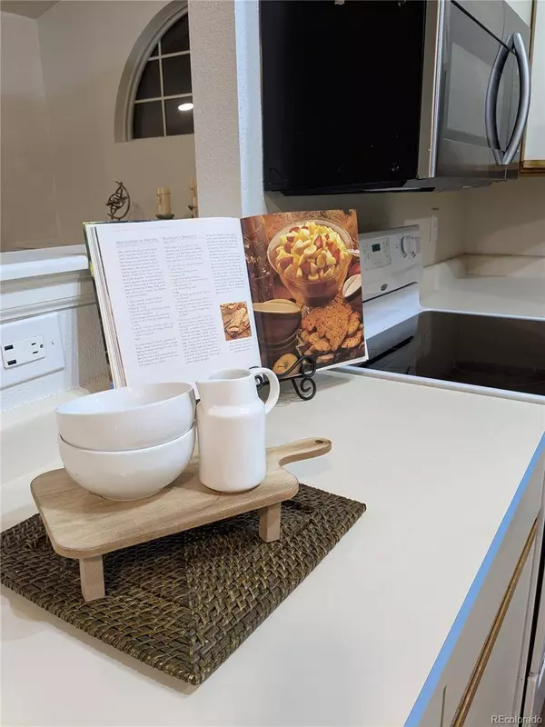 1104 E 130th DR, Thornton, CO 80241