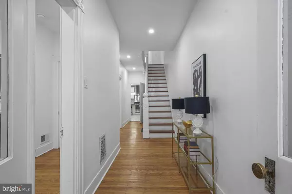 116 E UPSAL ST, Philadelphia, PA 19119