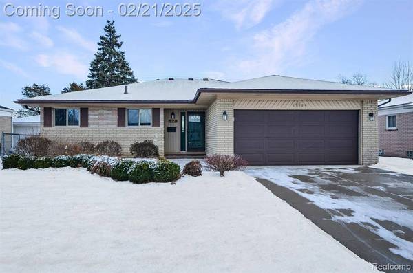 13424 Cloverlawn Drive, Sterling Heights, MI 48312