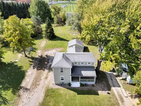 671 N Main ST, Wellington, OH 44090