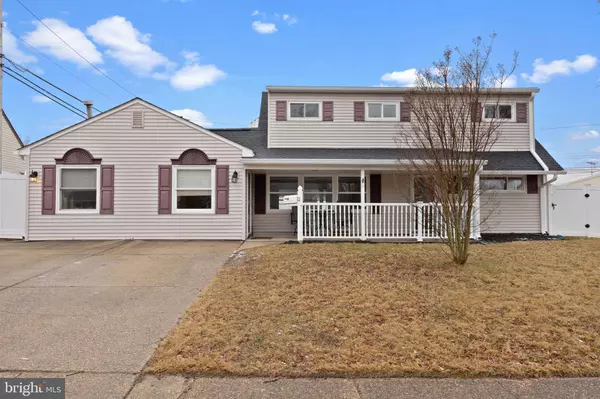 11 QUICKSET RD, Levittown, PA 19057