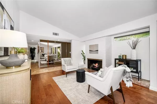 11422 Harrisburg RD, Los Alamitos, CA 90720