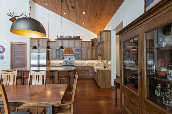 275 Lindsey LN, Kalispell, MT 59901
