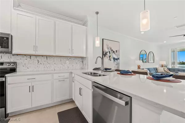 11751 Venetian Lagoon DR #104, Fort Myers, FL 33913