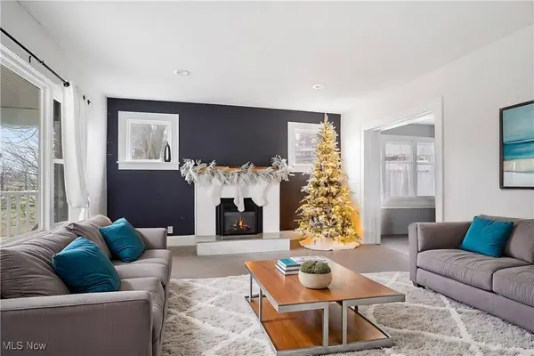 9340 Louisville ST, Louisville, OH 44641