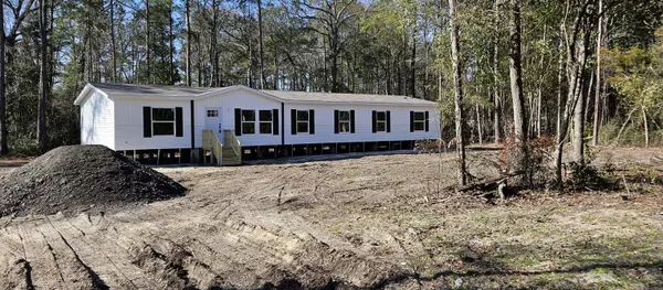 119 Martin Dr, Eutawville, SC 29048