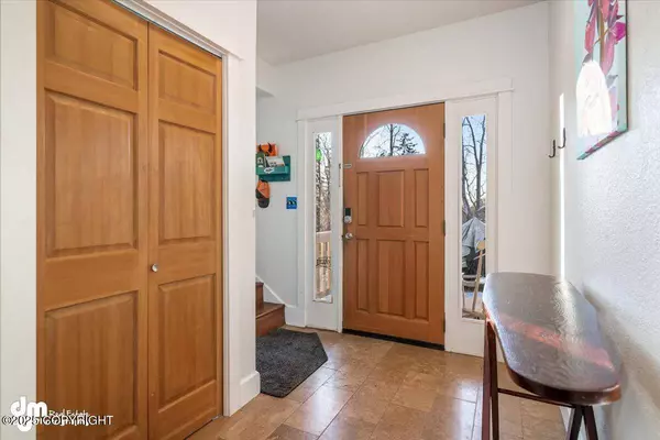 15811 Division ST, Chugiak, AK 99567