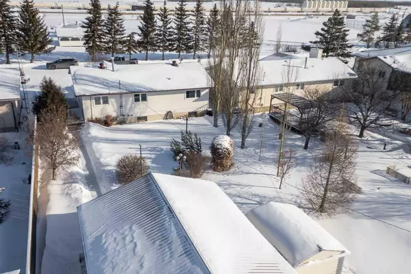 405 Haultain AVE, Heisler, AB T0B 2A0