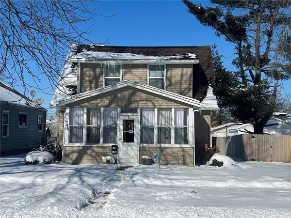 648 22nd AVE SW, Cedar Rapids, IA 52404