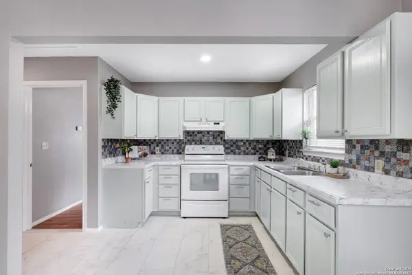 224 ELKS DR, San Antonio, TX 78211-2250