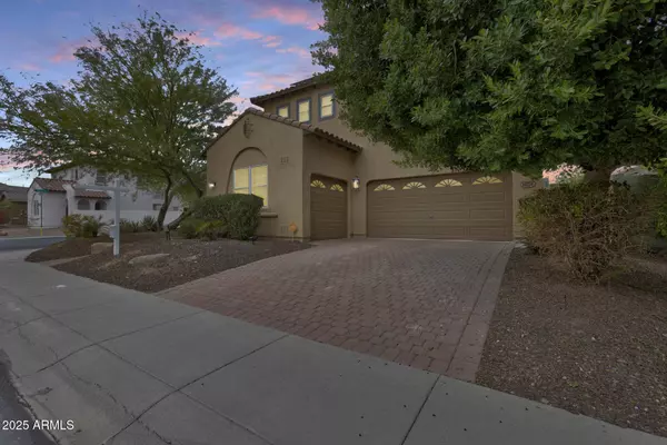 18256 W CAROL Avenue, Waddell, AZ 85355