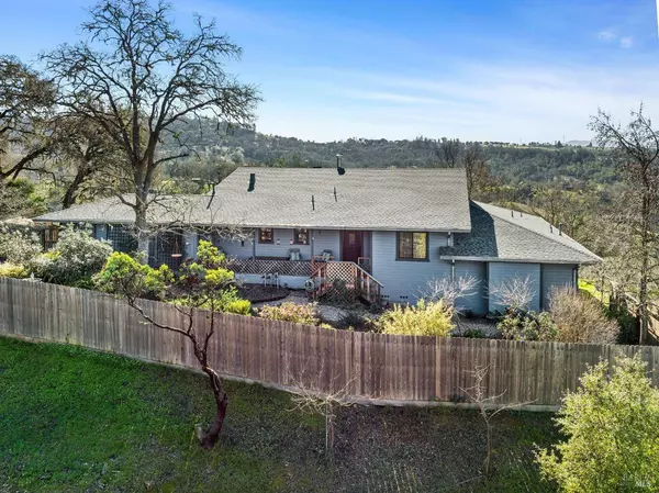 3191 Black Bart TRL, Redwood Valley, CA 95470