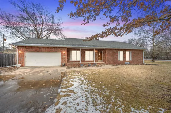 830 S 143rd, Wichita, KS 67230