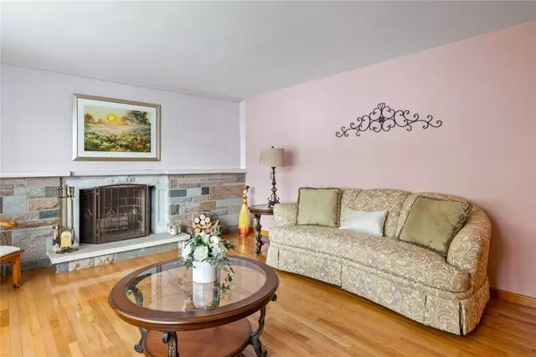 1535 Douglas AVE, North Providence, RI 02904