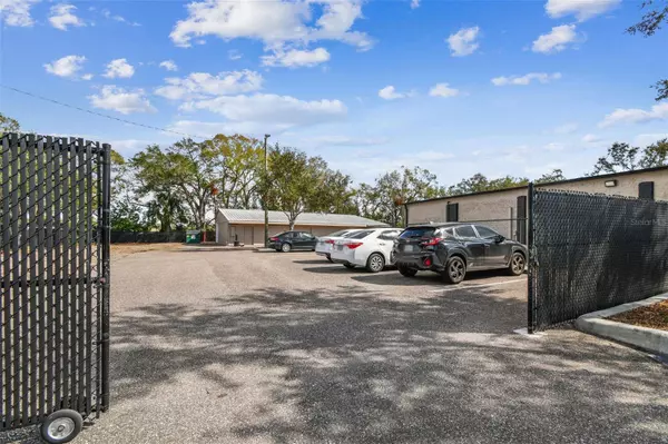 14915 N NEBRASKA AVE, Tampa, FL 33613