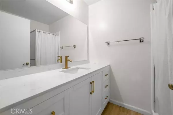 3707 Country Club DR 3, Long Beach, CA 90807