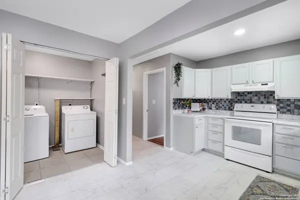 224 ELKS DR, San Antonio, TX 78211-2250