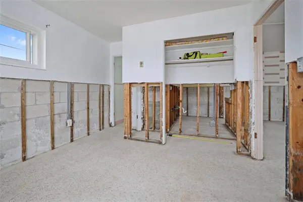 13368 1ST ST E, Madeira Beach, FL 33708