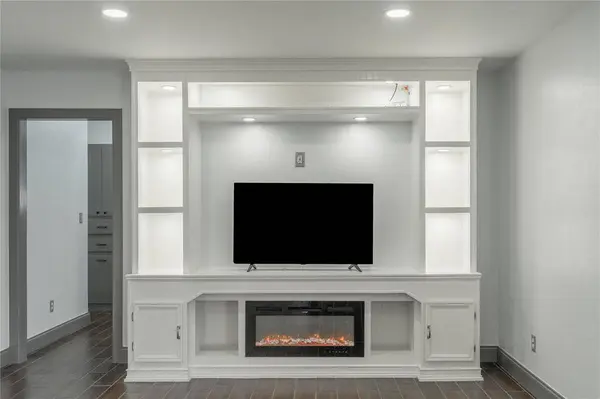 6817 S Shartel AVE, Oklahoma City, OK 73139