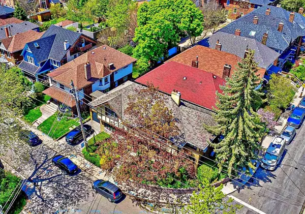 30/32 Wells ST, Toronto C02, ON M5R 1P2