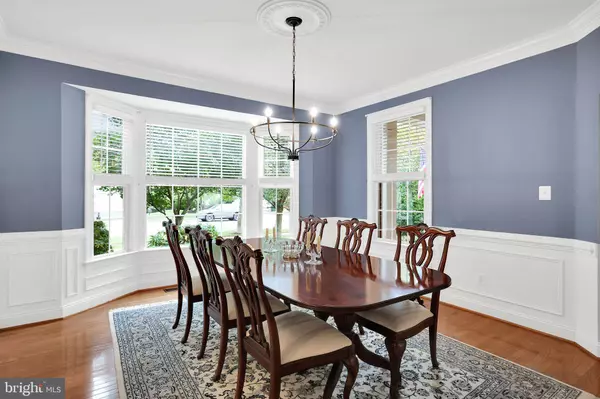 44053 RIVERPOINT DR, Leesburg, VA 20176