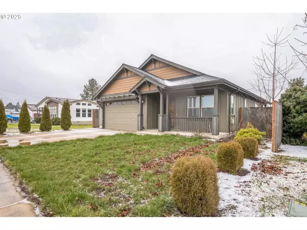 1971 S 12TH ST, Lebanon, OR 97355