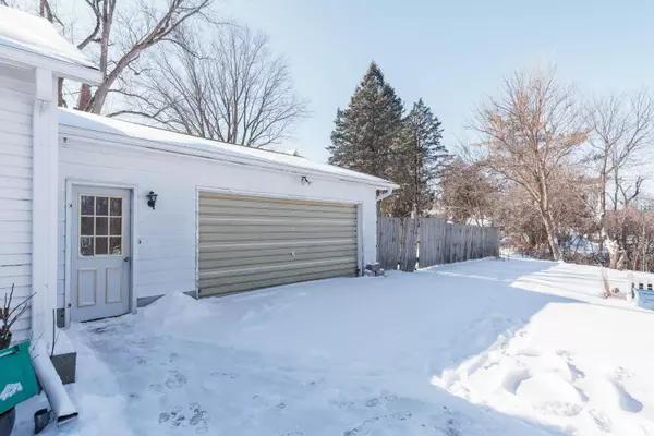 209 S Washington St, Waterloo, WI 53594